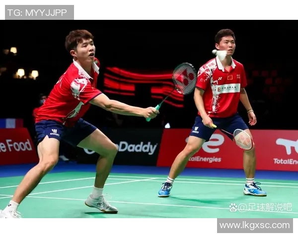 武汉羽毛球队与重庆羽毛球队赛后分析个人能力表现与战术对比
